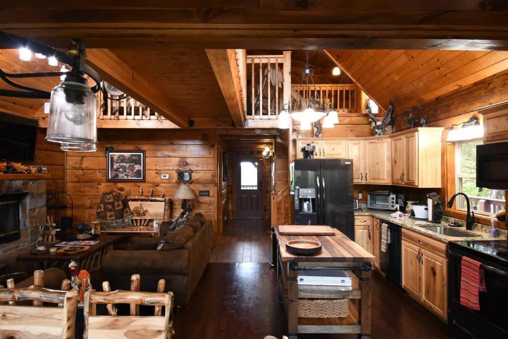 Bear Country Cabin Sevierville Ngoại thất bức ảnh