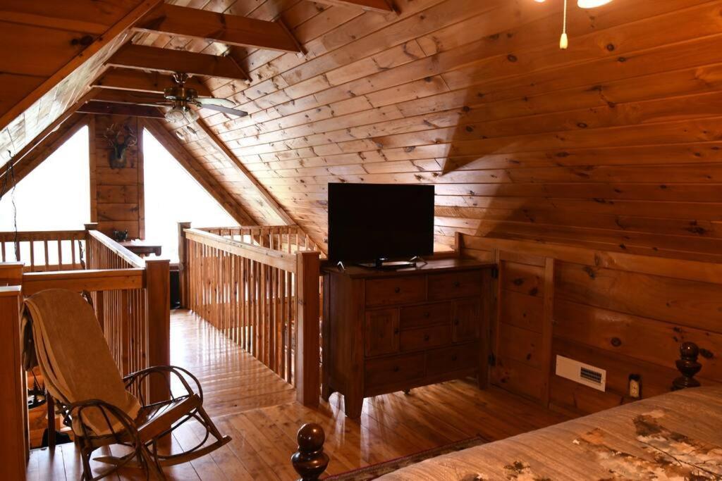Bear Country Cabin Sevierville Ngoại thất bức ảnh